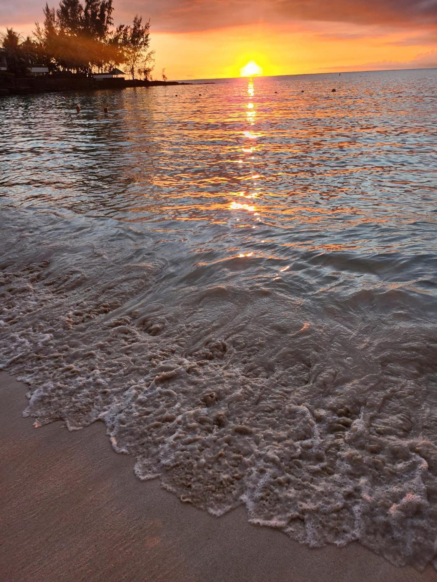 Sunset Bliss Pereybere 3 Apartman Pereybere Beach Kültér fotó